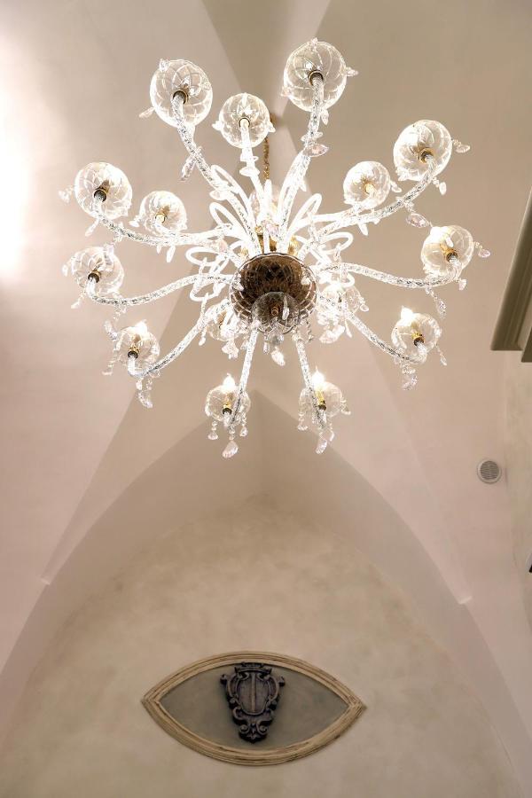 مبيت وإفطار غالّيبولي Palazzo Castiglione المظهر الخارجي الصورة